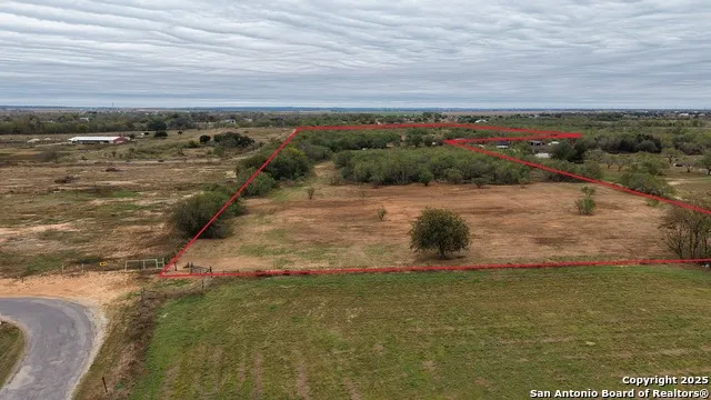 000 W County Road 681 Lytle, TX 78052