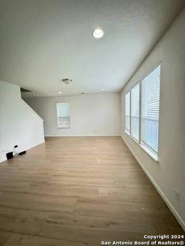 7746 HEAVENLY ARBOR San Antonio, TX 78254