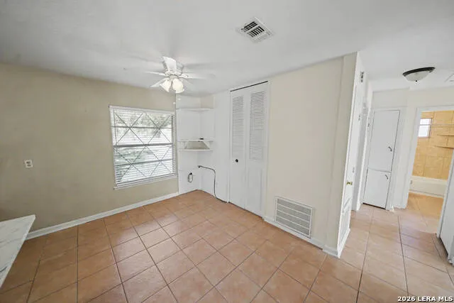 823 STRAIGHT LN Universal City, TX 78148