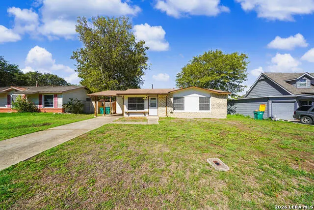 823 STRAIGHT LN Universal City, TX 78148