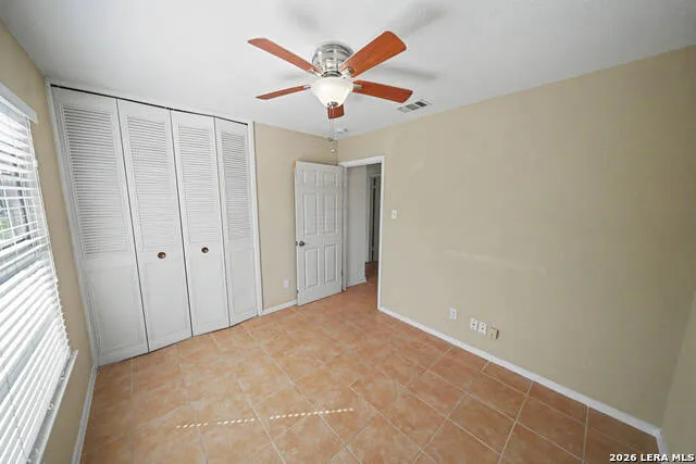 823 STRAIGHT LN Universal City, TX 78148