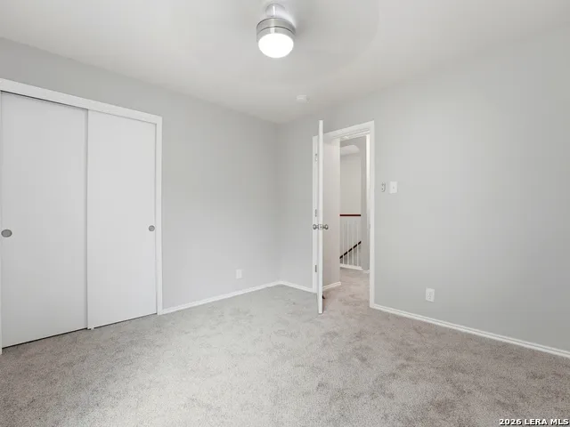 9127 Spiral Woods Universal City, TX 78148