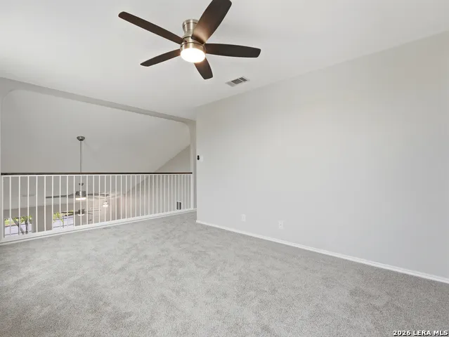 9127 Spiral Woods Universal City, TX 78148