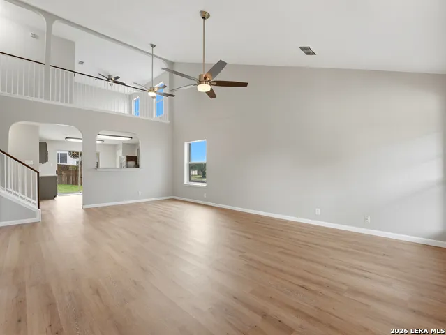 9127 Spiral Woods Universal City, TX 78148