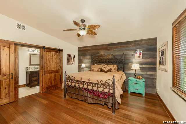 188 SPECHT RD San Antonio, TX 78260
