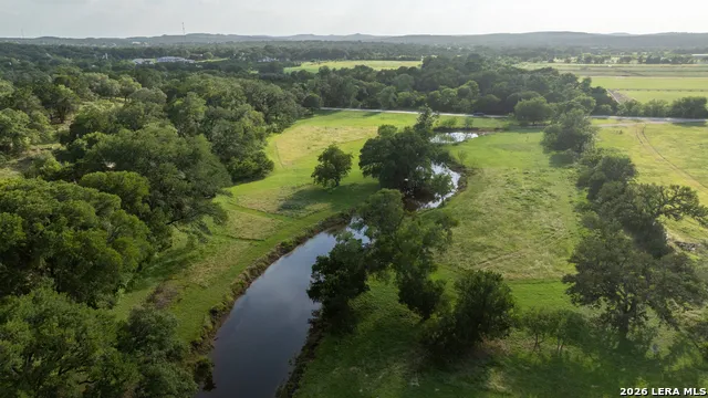 188 SPECHT RD San Antonio, TX 78260