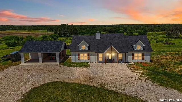 2194 S Ranch Rd 187 Sabinal, TX 78881