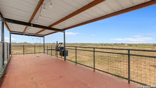 6286 FM 2146 Jourdanton, TX 78026