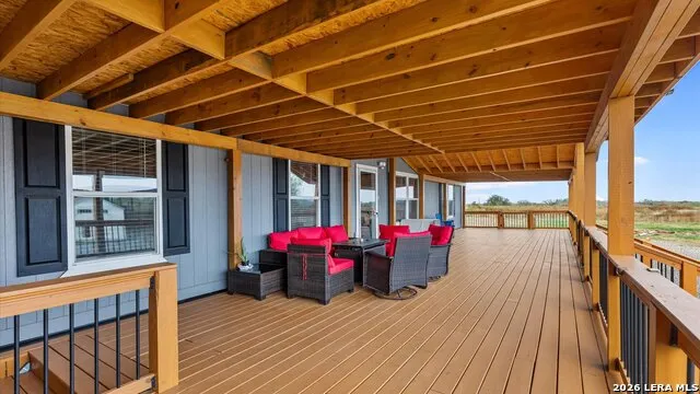 6286 FM 2146 Jourdanton, TX 78026