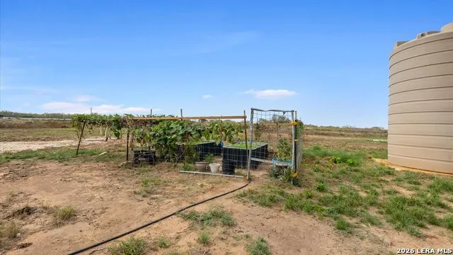 6286 FM 2146 Jourdanton, TX 78026