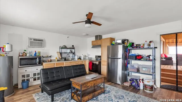 6286 FM 2146 Jourdanton, TX 78026
