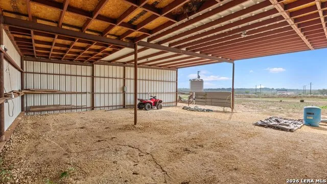 6286 FM 2146 Jourdanton, TX 78026