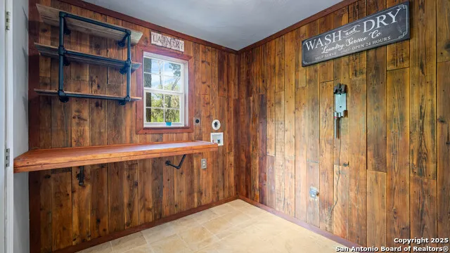8058 Milam County Road 455 Thorndale, TX 76577