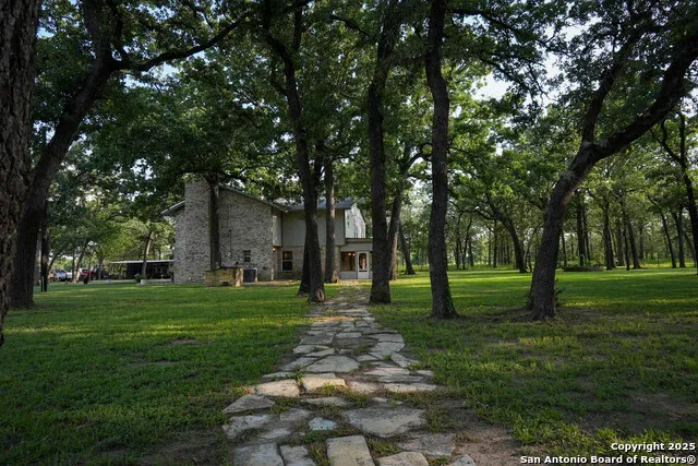 8058 Milam County Road 455 Thorndale, TX 76577