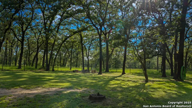 8058 Milam County Road 455 Thorndale, TX 76577