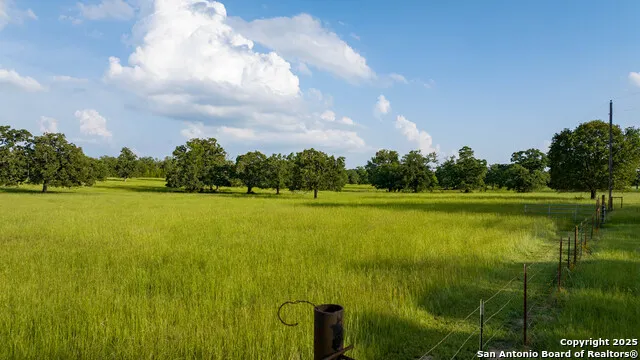 8058 Milam County Road 455 Thorndale, TX 76577