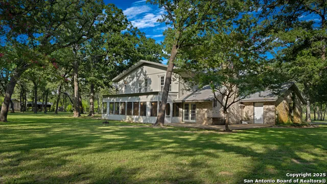 8058 Milam County Road 455 Thorndale, TX 76577
