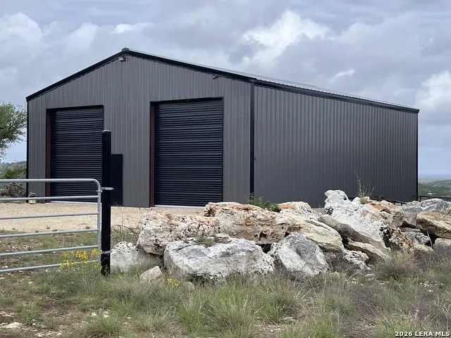 852 Crystal Peak Fischer, TX 78623