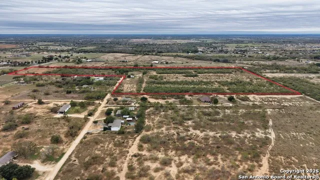 16687 Pr 681 Lytle, TX 78052