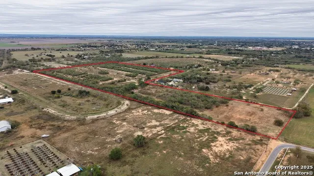 16687 Pr 681 Lytle, TX 78052
