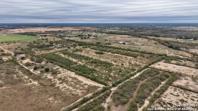 16687 Pr 681 Lytle, TX 78052