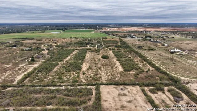 16687 Pr 681 Lytle, TX 78052