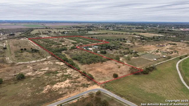 16687 Pr 681 Lytle, TX 78052