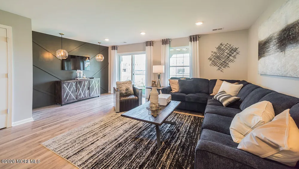 309 Mantoloking Drive Jackson, NJ 08527