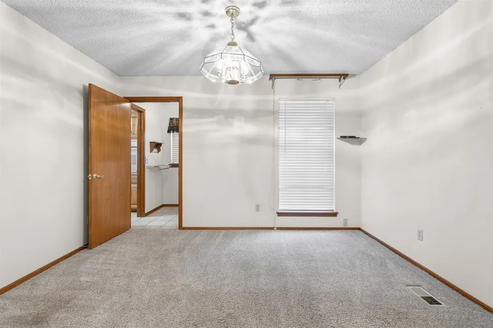 312 Beaumont Drive Ardmore, OK 73401