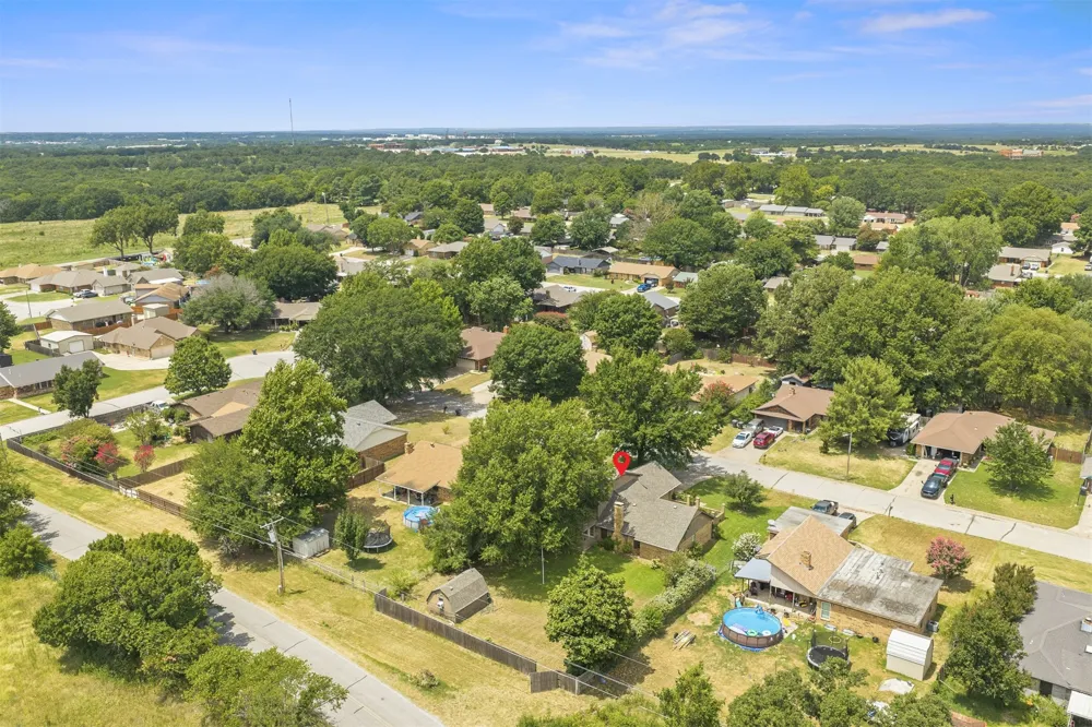 312 Beaumont Drive Ardmore, OK 73401