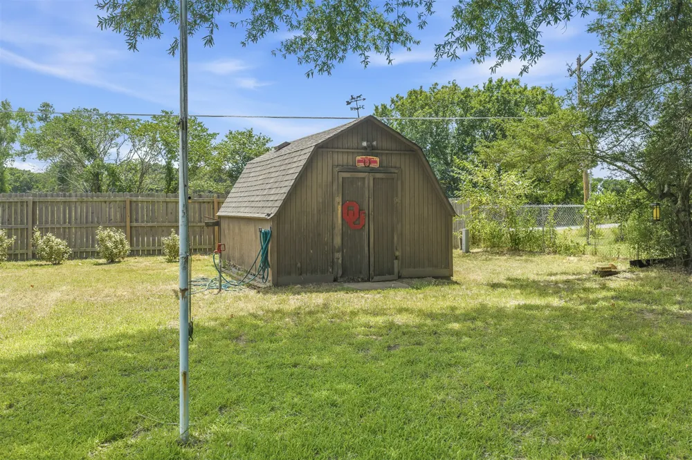 312 Beaumont Drive Ardmore, OK 73401