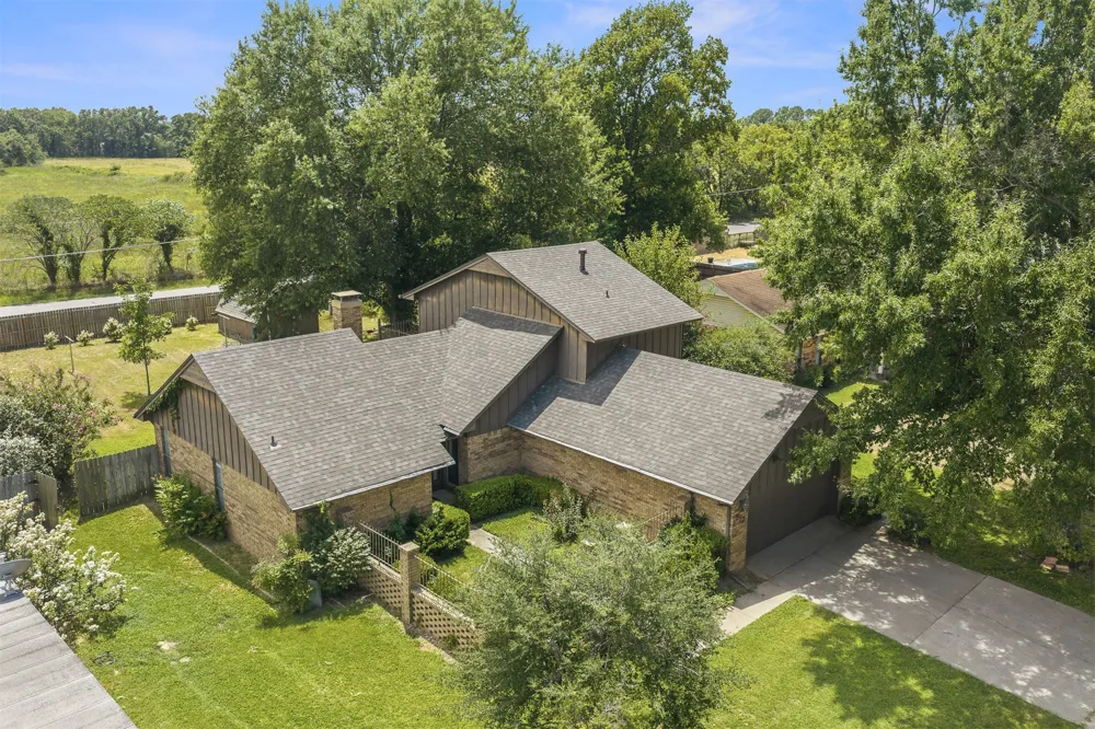 312 Beaumont Drive Ardmore, OK 73401