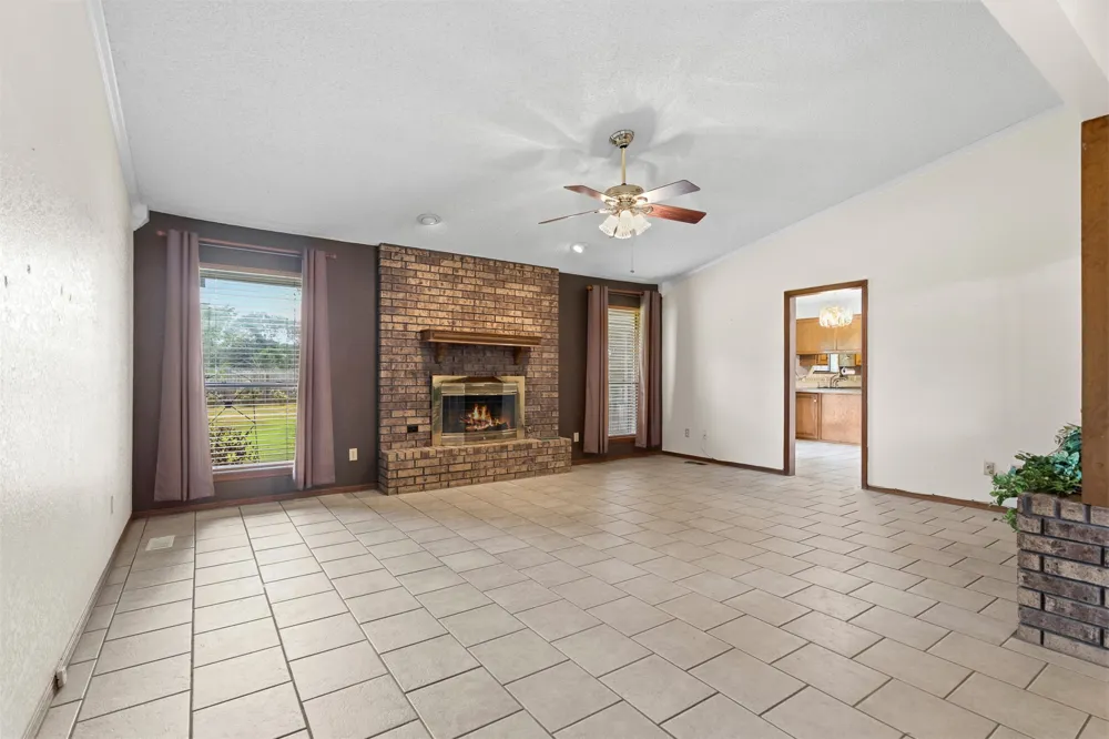 312 Beaumont Drive Ardmore, OK 73401