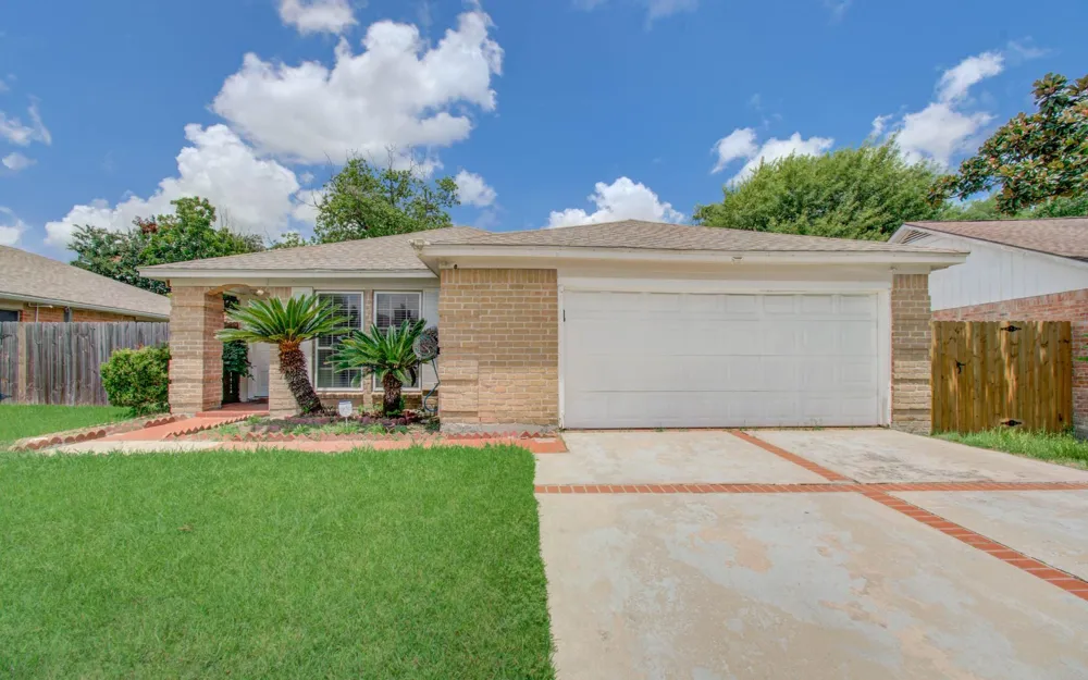 10606 Beckfield Drive Houston, TX 77099