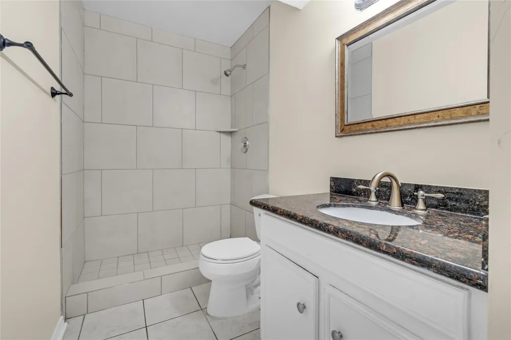 10606 Beckfield Drive Houston, TX 77099