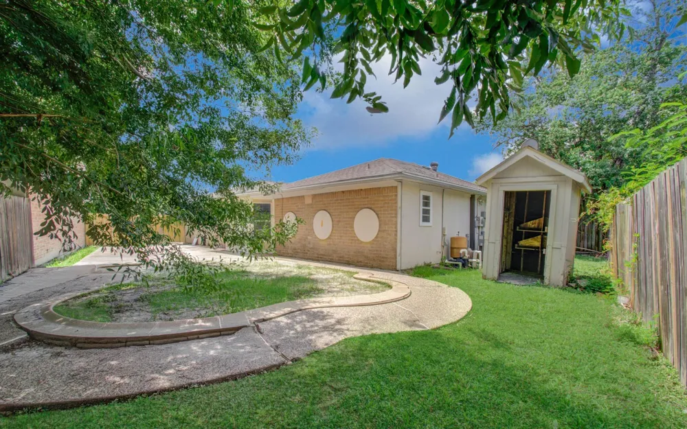 10606 Beckfield Drive Houston, TX 77099