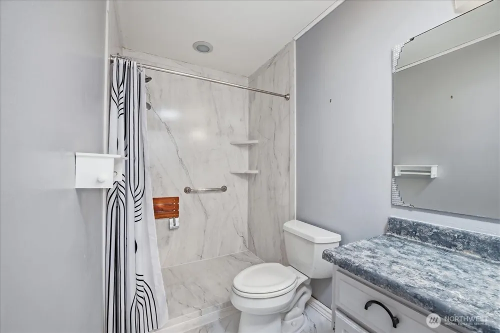 19507 86th Avenue W #507 Edmonds, WA 98026