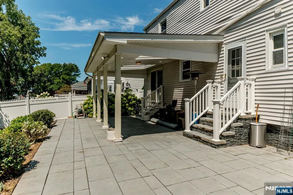 60 Beech Street Maywood, NJ 07607