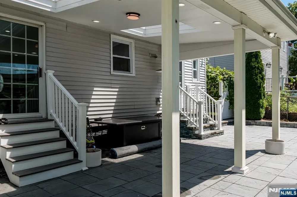 60 Beech Street Maywood, NJ 07607