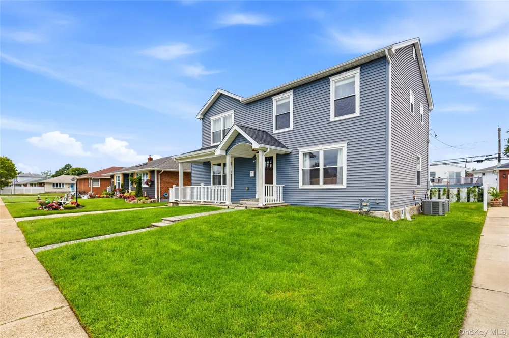 105 Wadsworth Avenue Levittown, NY 11756