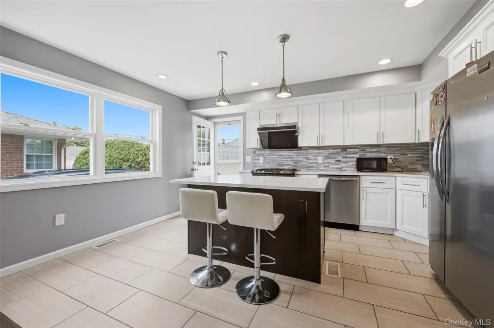 105 Wadsworth Avenue Levittown, NY 11756