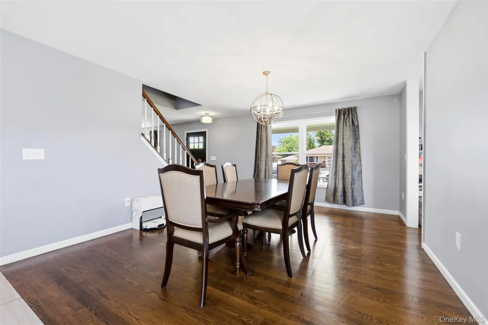 105 Wadsworth Avenue Levittown, NY 11756