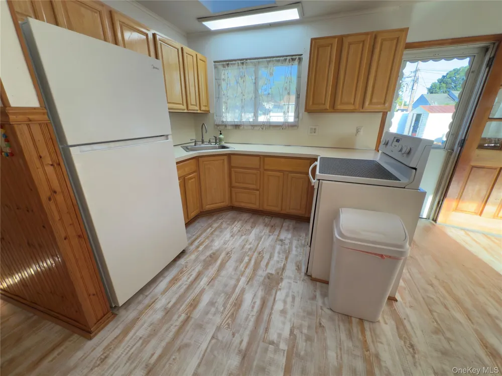 865 Prescott Street Valley Stream, NY 11580