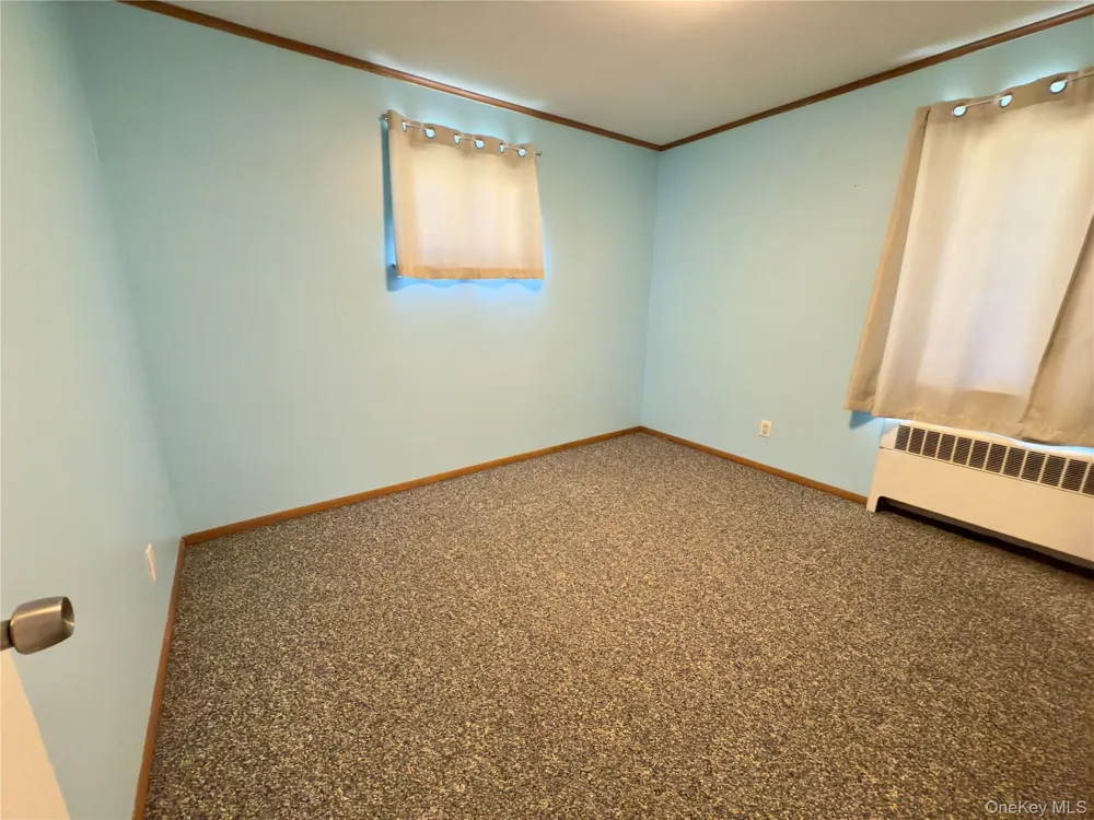 865 Prescott Street Valley Stream, NY 11580