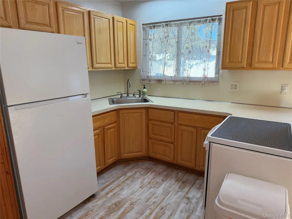 865 Prescott Street Valley Stream, NY 11580