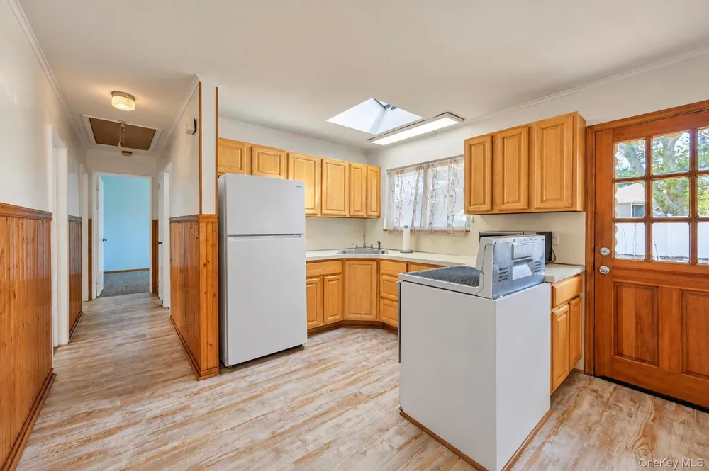 865 Prescott Street Valley Stream, NY 11580