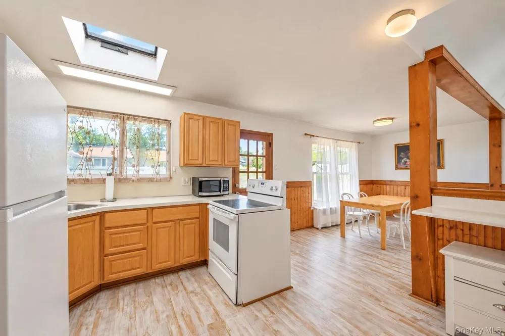865 Prescott Street Valley Stream, NY 11580