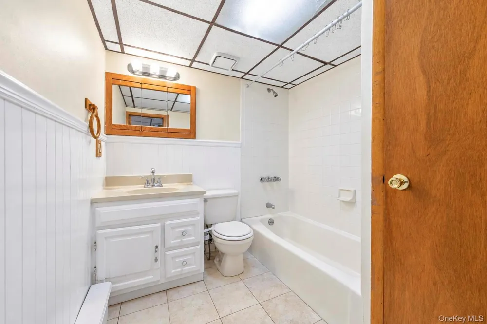 865 Prescott Street Valley Stream, NY 11580