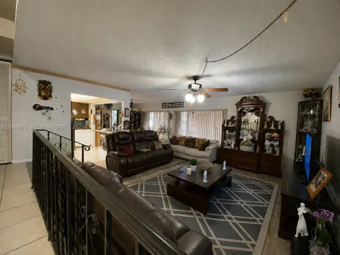 4850 SW 63rd Ter #313