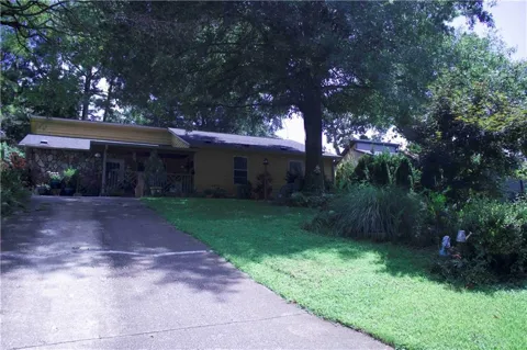 5744 Everglades Lane